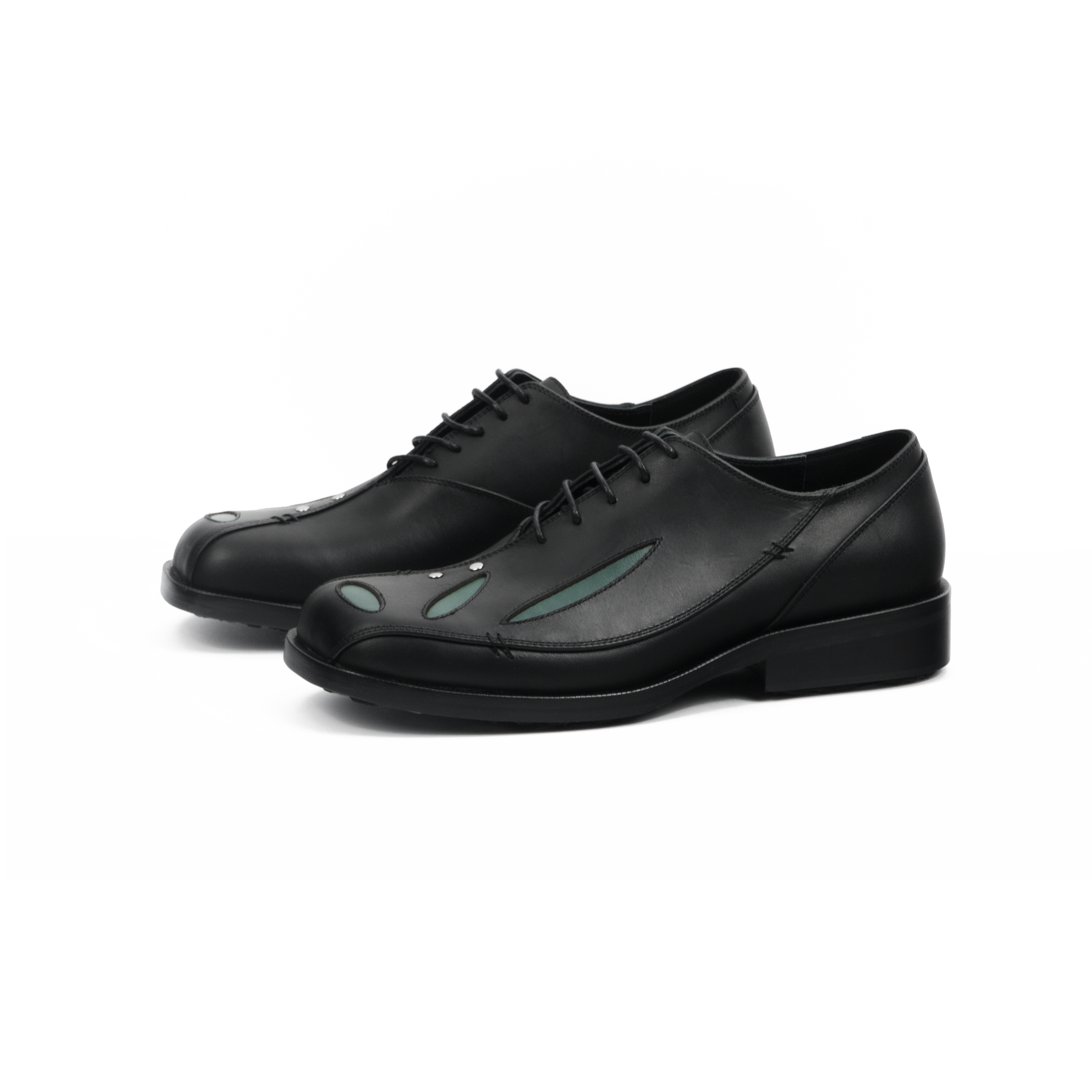 DERBY 01 BLACK