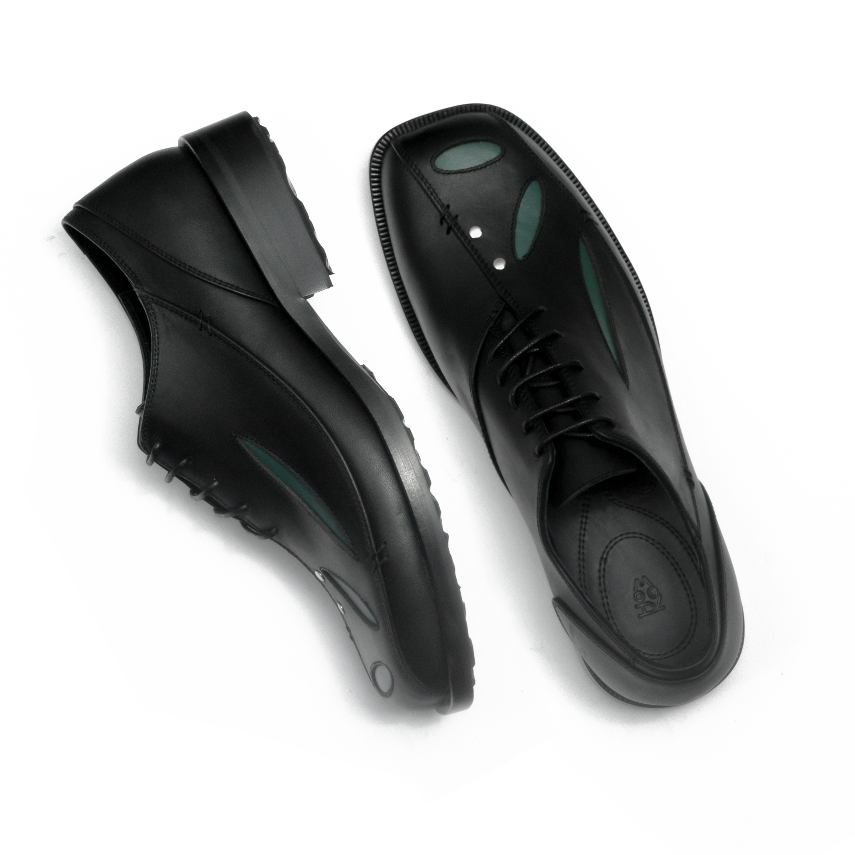 DERBY 01 BLACK
