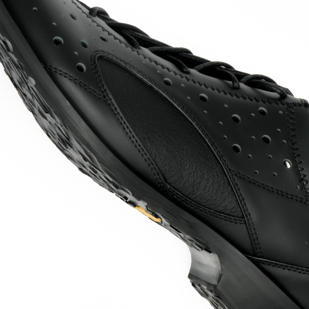 LOCK-BLACK