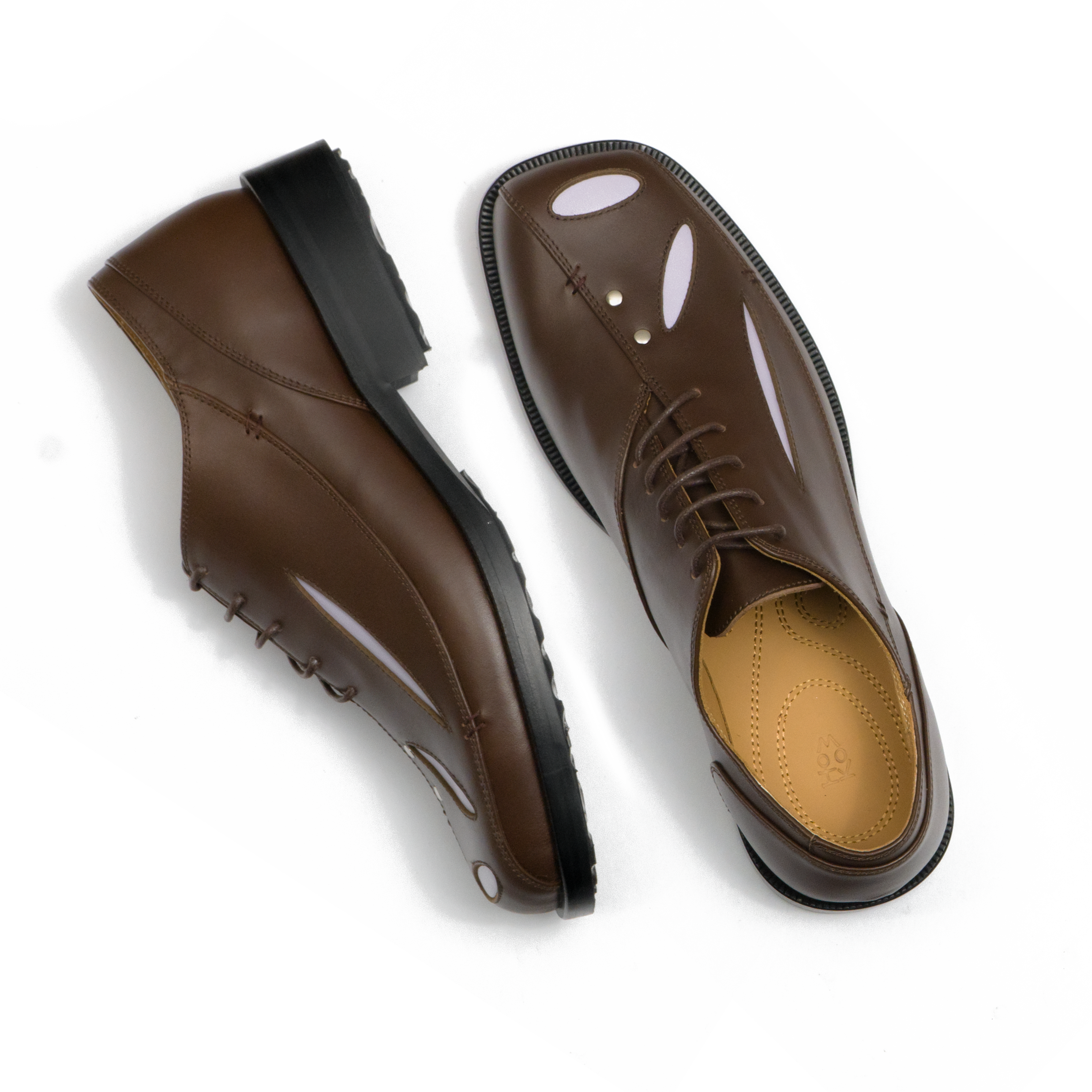 DERBY 01 BROWN