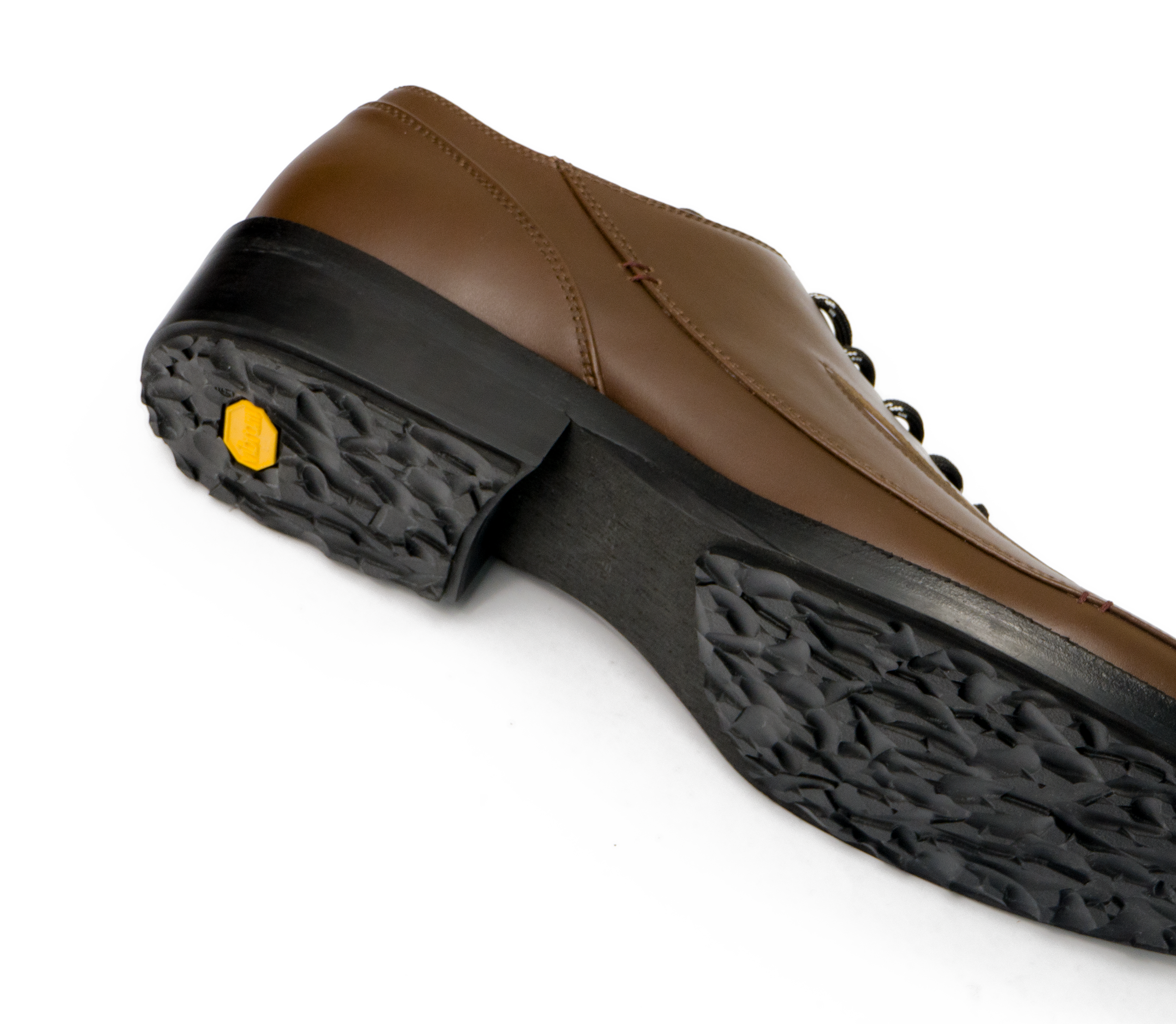 DERBY 01 BROWN